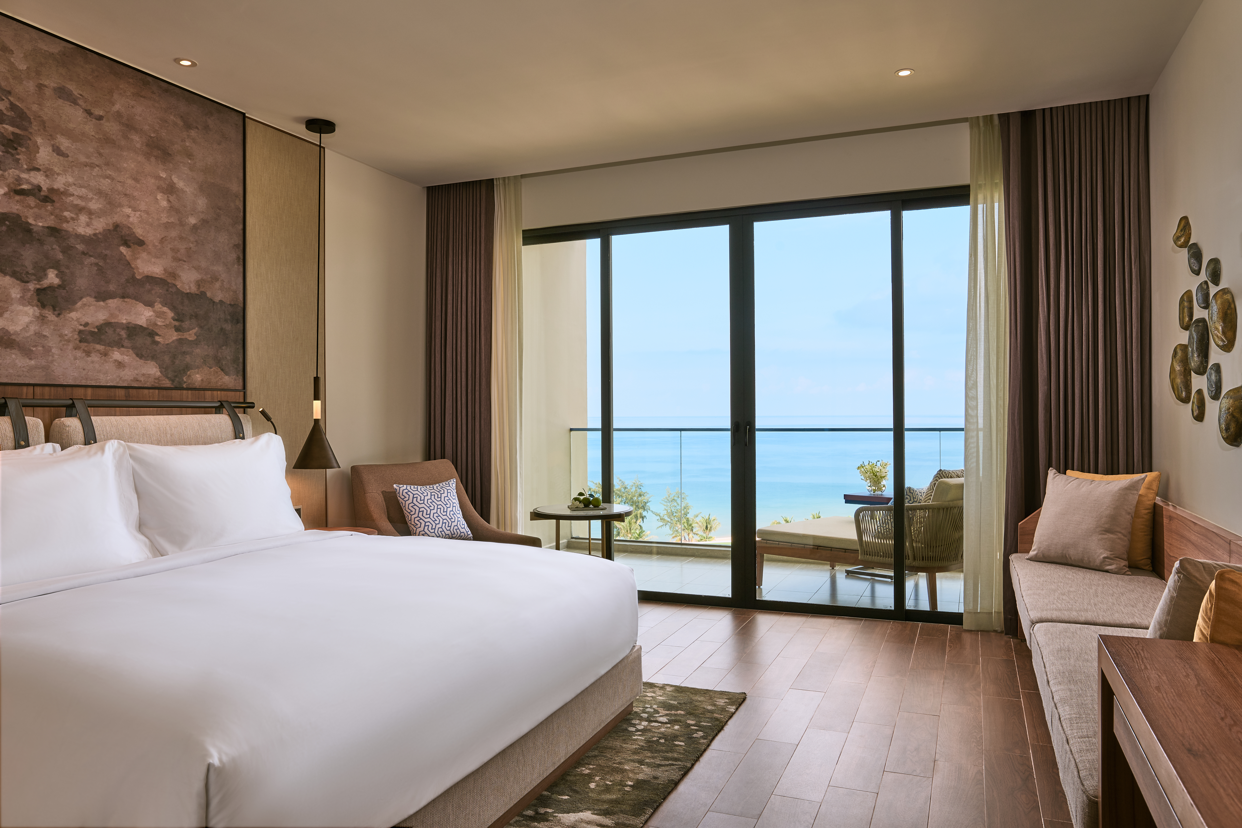 Review Khách Sạn Jw Marriott Phú Quốc về cơ sở vật chất và dịch vụ khách hàng
